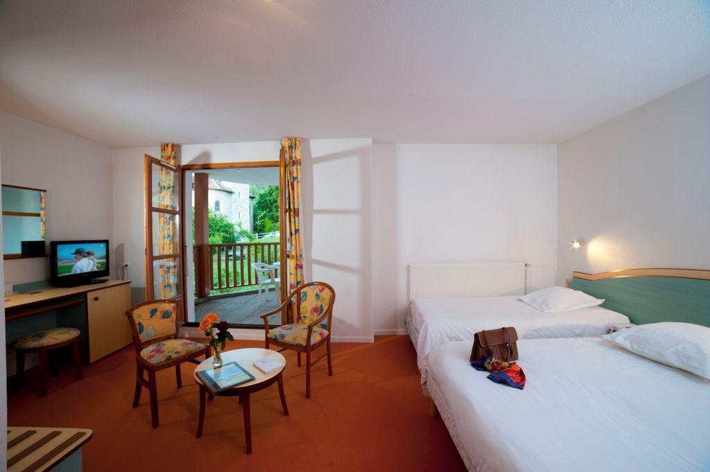 Hotel Les Bergeronnettes Champagneux Exterior photo