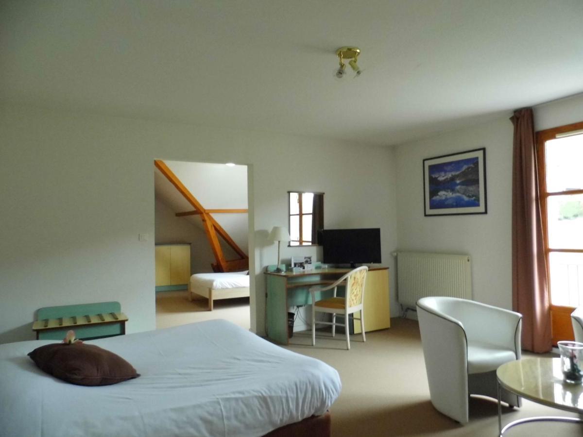 Hotel Les Bergeronnettes Champagneux Exterior photo